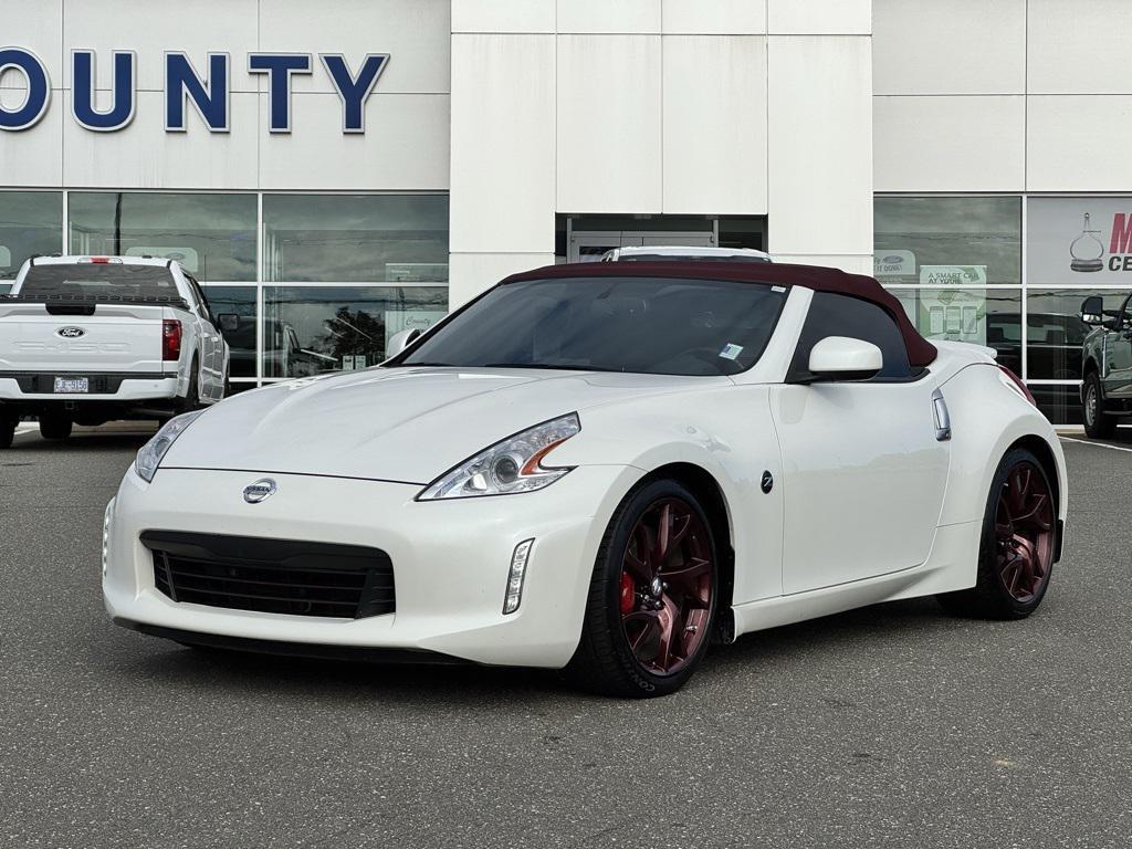 used 2017 Nissan 370Z car, priced at $26,499