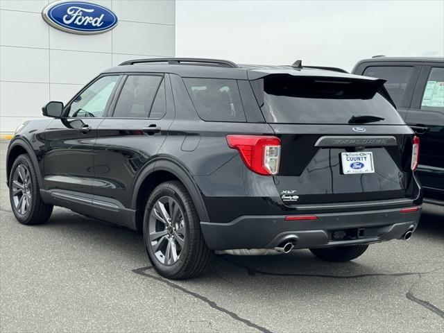 new 2024 Ford Explorer car, priced at $41,525