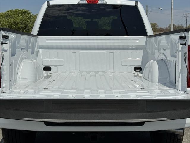 new 2025 Ford F-150 car, priced at $42,287