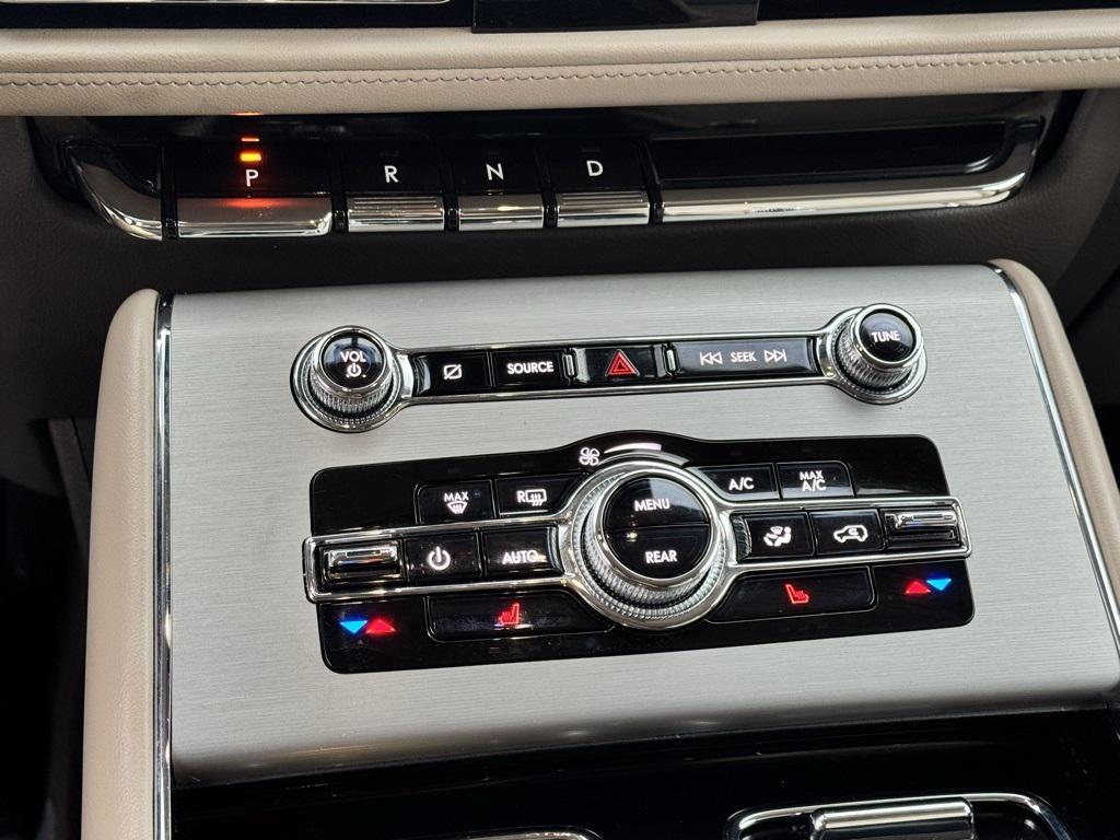 used 2021 Lincoln Aviator car, priced at $32,500