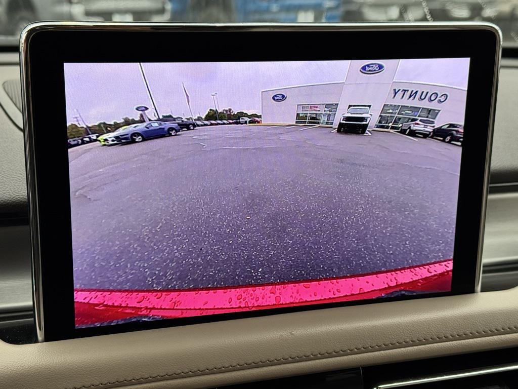 used 2021 Lincoln Aviator car, priced at $32,500