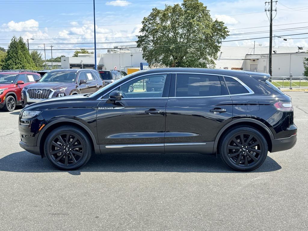 used 2022 Lincoln Nautilus car, priced at $33,155