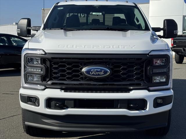 new 2024 Ford F-250 car, priced at $70,000