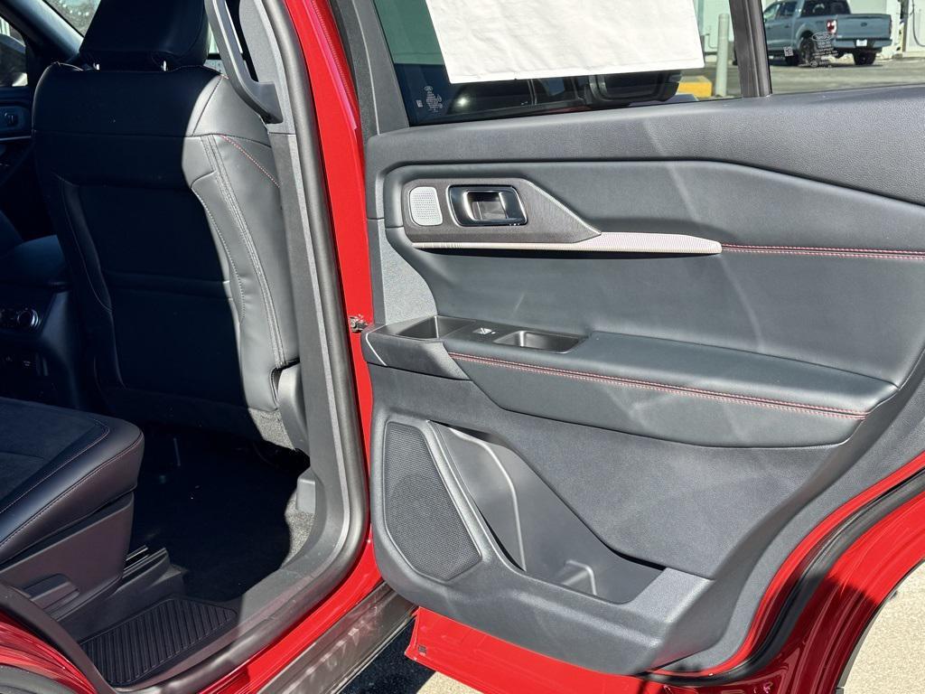 new 2025 Ford Explorer car, priced at $58,910
