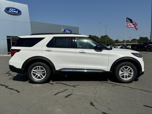 new 2025 Ford Explorer car, priced at $42,705