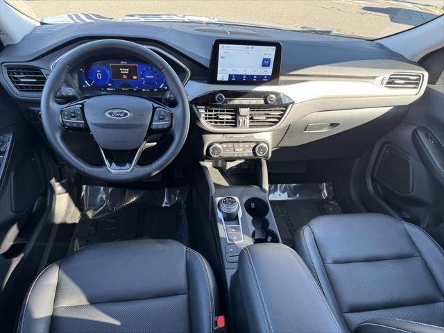 used 2022 Ford Escape car, priced at $25,494