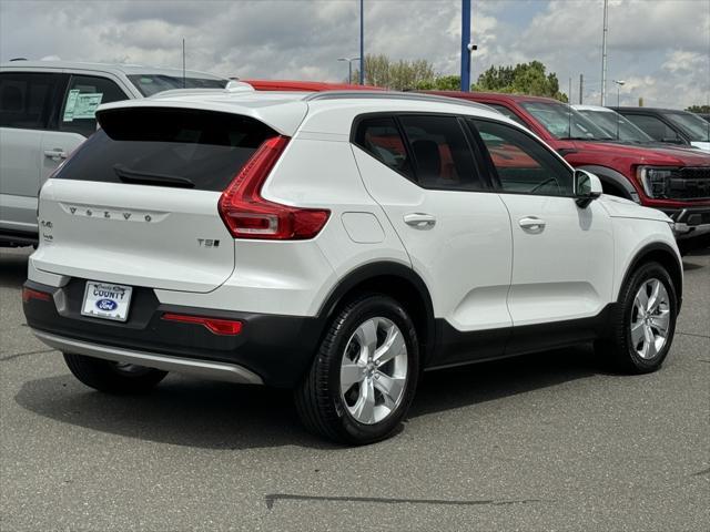 used 2021 Volvo XC40 car, priced at $22,294