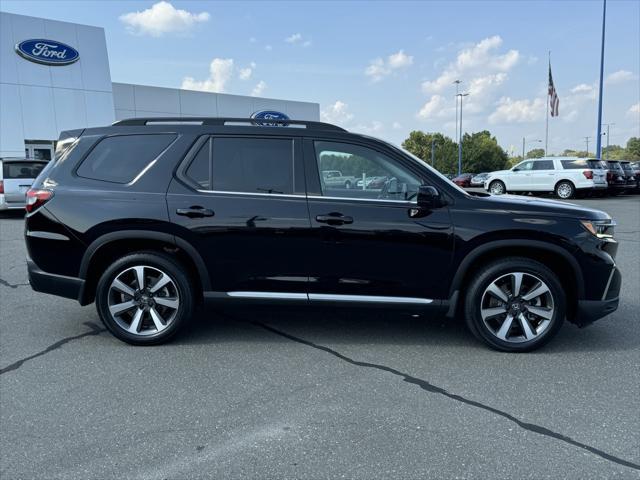 used 2023 Honda Pilot car, priced at $42,654