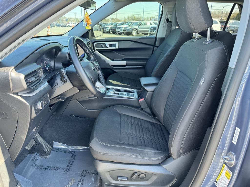 used 2021 Ford Explorer car, priced at $23,106