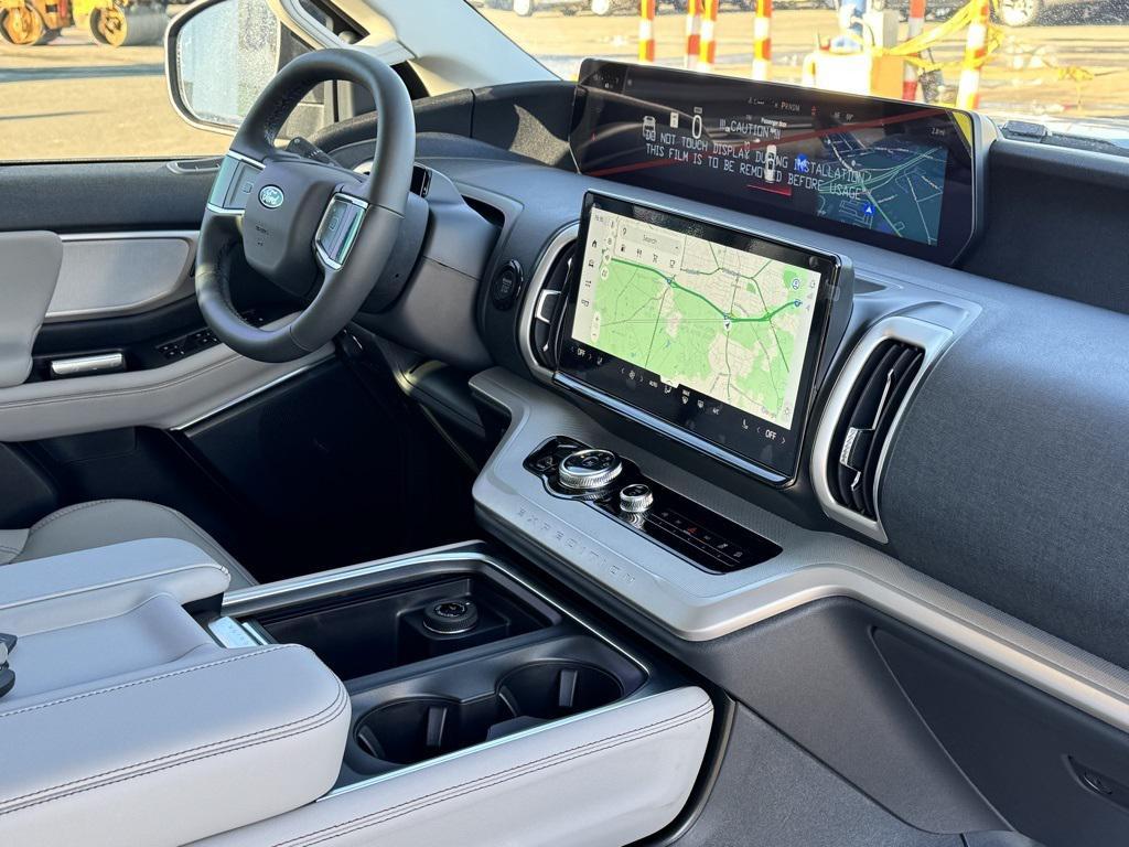 new 2025 Ford Expedition Max car, priced at $74,840