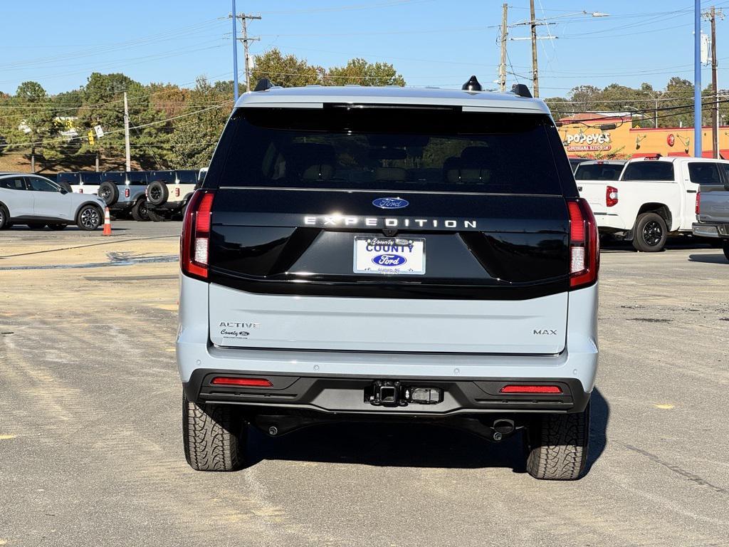 new 2025 Ford Expedition Max car, priced at $74,840