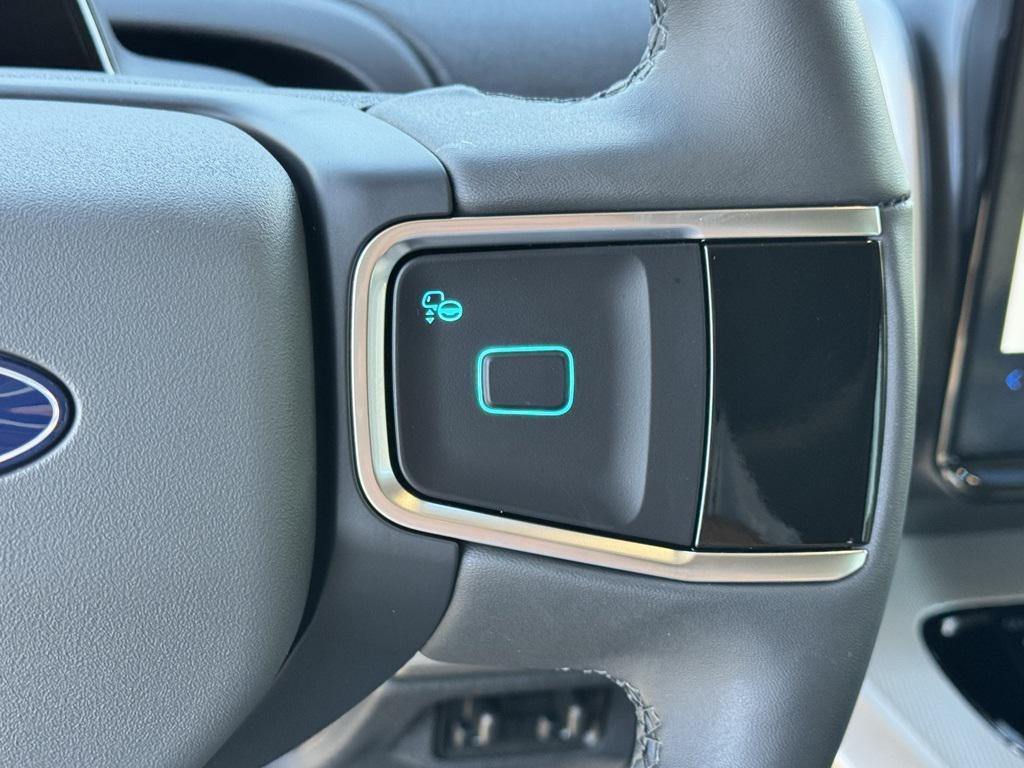 new 2025 Ford Expedition Max car, priced at $74,840