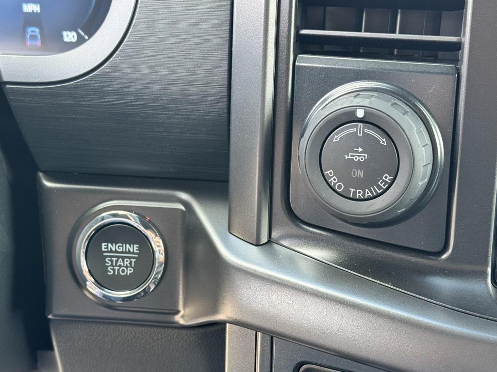 new 2025 Ford F-150 car, priced at $69,585