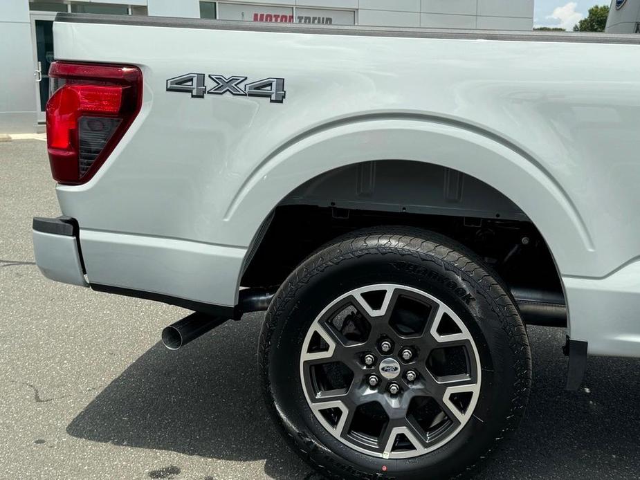 new 2024 Ford F-150 car, priced at $52,210