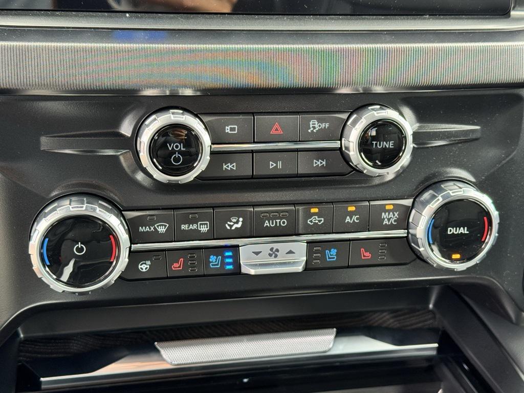 new 2025 Ford F-250 car, priced at $97,560