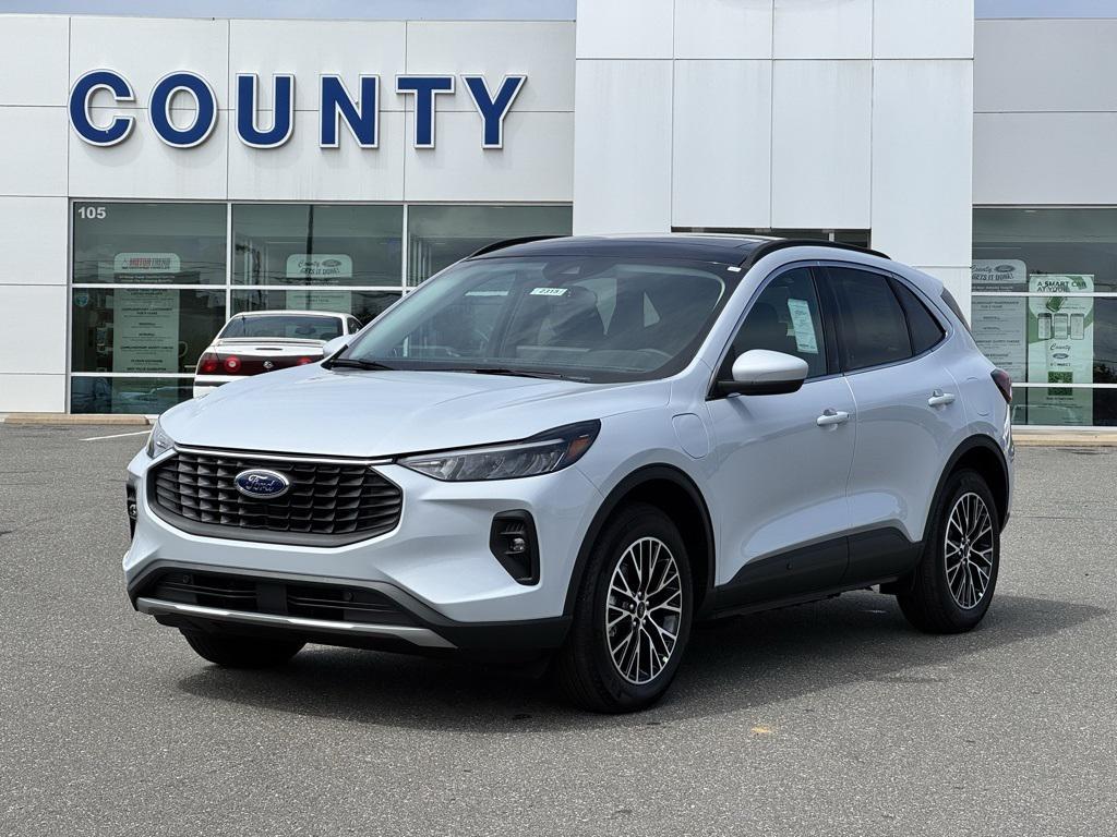 new 2025 Ford Escape PHEV car, priced at $39,690