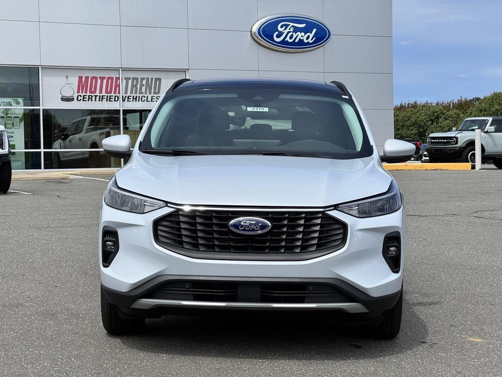 new 2025 Ford Escape PHEV car, priced at $39,690