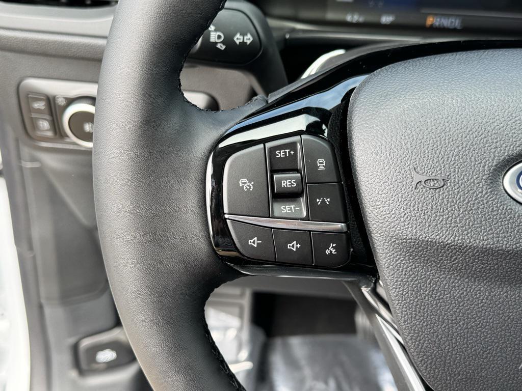 new 2025 Ford Escape PHEV car, priced at $39,690