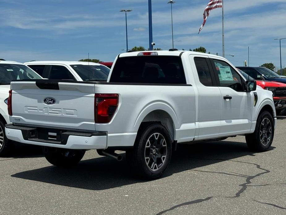 new 2024 Ford F-150 car, priced at $43,840