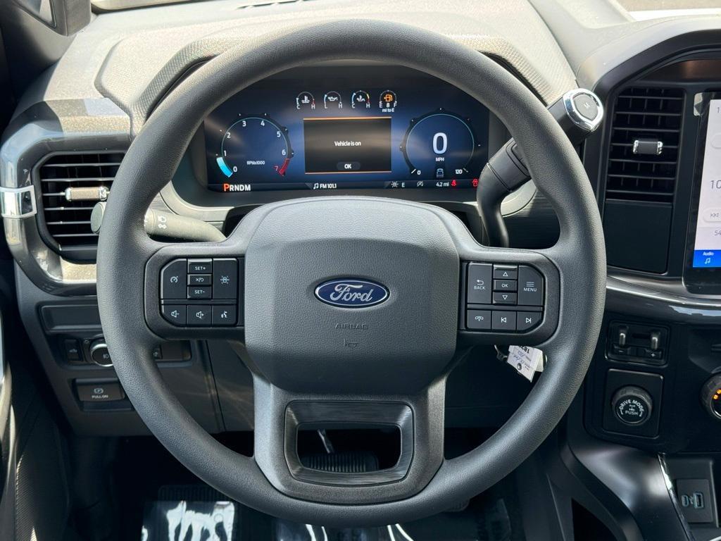 new 2024 Ford F-150 car, priced at $43,840