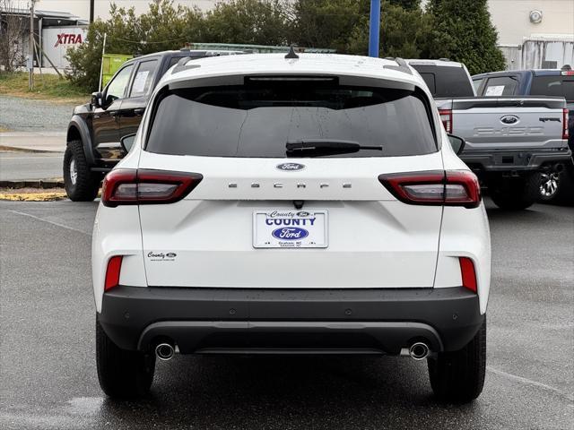 new 2025 Ford Escape car, priced at $31,470