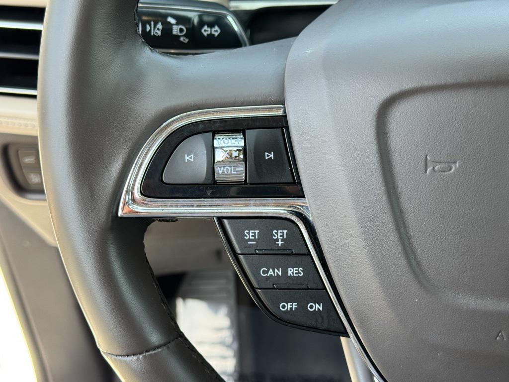 used 2022 Lincoln Nautilus car, priced at $28,848