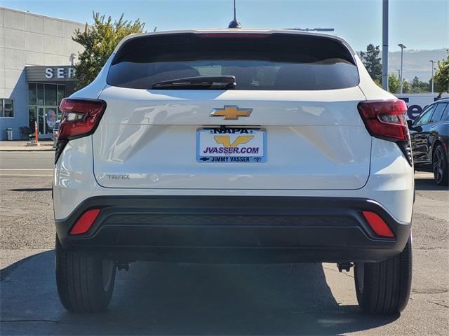 new 2024 Chevrolet Trax car, priced at $22,740