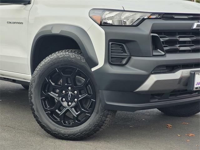 new 2026 Chevrolet Colorado car, priced at $43,495