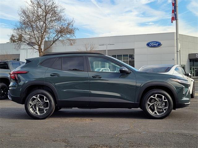 new 2025 Chevrolet Trax car, priced at $24,985