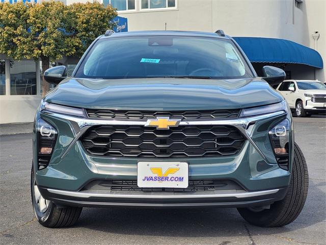 new 2025 Chevrolet Trax car, priced at $24,985