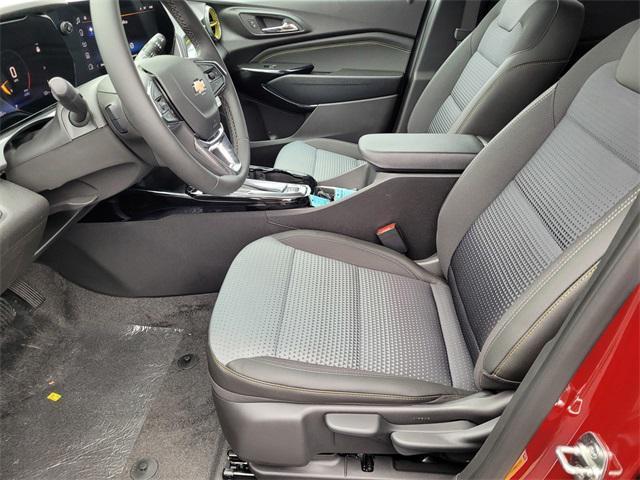 new 2025 Chevrolet Trax car, priced at $23,985