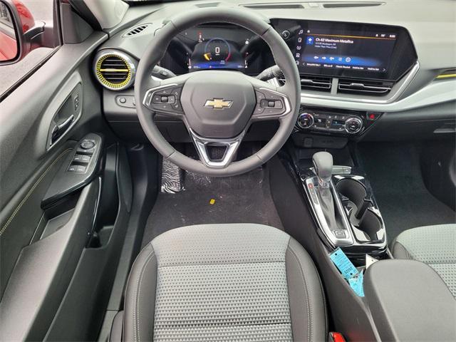 new 2025 Chevrolet Trax car, priced at $23,985