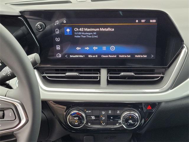 new 2025 Chevrolet Trax car, priced at $23,985