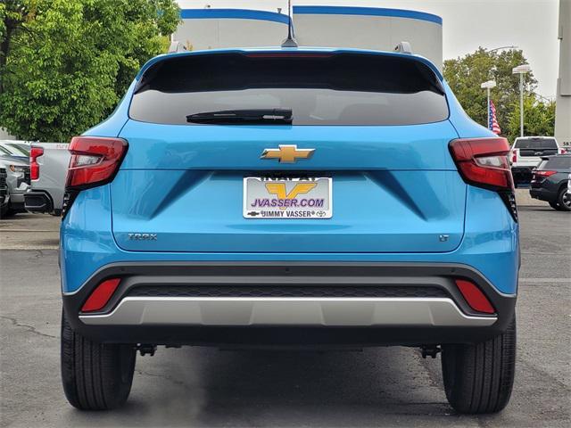 new 2025 Chevrolet Trax car, priced at $25,380