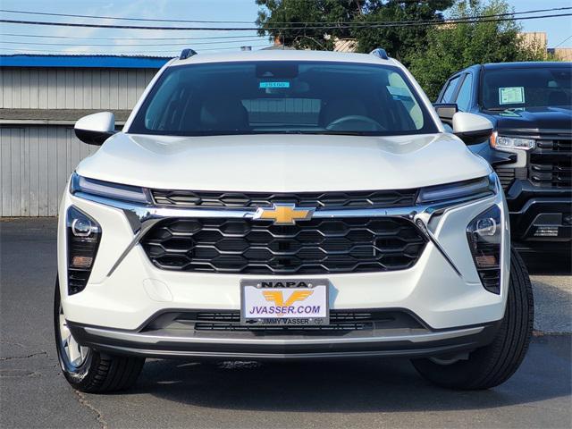 new 2025 Chevrolet Trax car, priced at $22,595