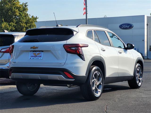 new 2025 Chevrolet Trax car, priced at $22,595