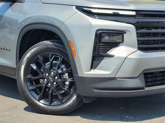 new 2025 Chevrolet Traverse car, priced at $52,165