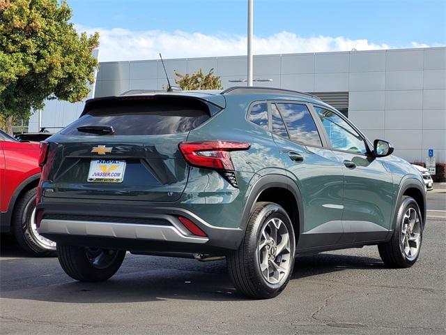 new 2025 Chevrolet Trax car, priced at $25,235