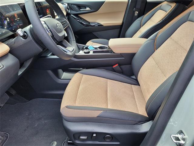 new 2026 Chevrolet Equinox car, priced at $35,395