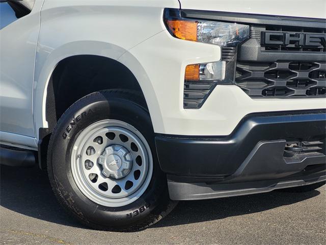 new 2025 Chevrolet Silverado 1500 car, priced at $44,385