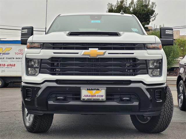 new 2025 Chevrolet Silverado 2500 car, priced at $69,300