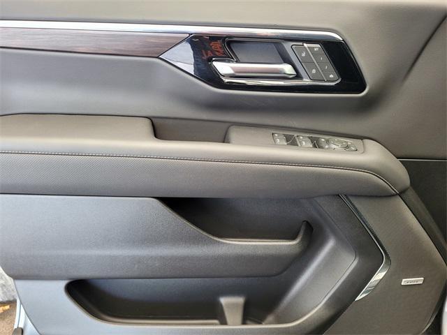 new 2025 Chevrolet Tahoe car, priced at $78,595