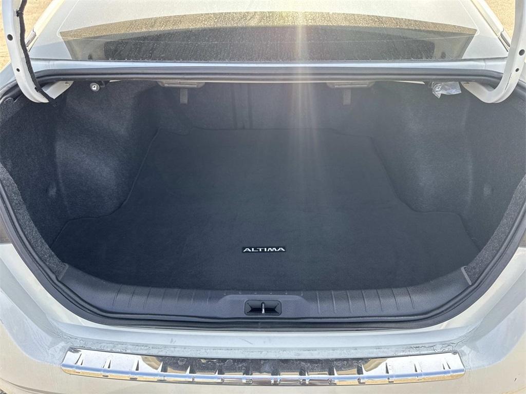 used 2022 Nissan Altima car, priced at $18,200