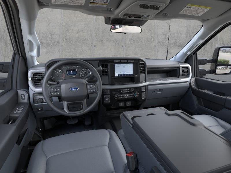 new 2024 Ford F-350 car, priced at $65,870