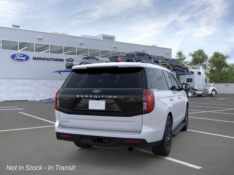new 2025 Ford Expedition car, priced at $68,730