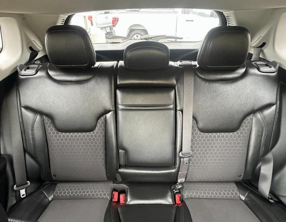 used 2019 Jeep Compass car, priced at $17,800