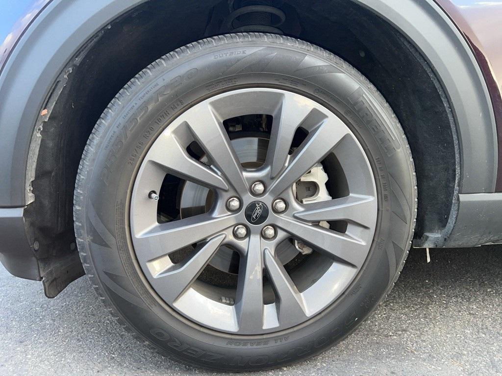 used 2022 Ford Explorer car, priced at $27,000