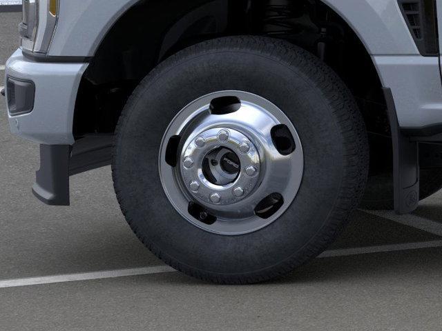 new 2025 Ford F-350 car, priced at $102,625