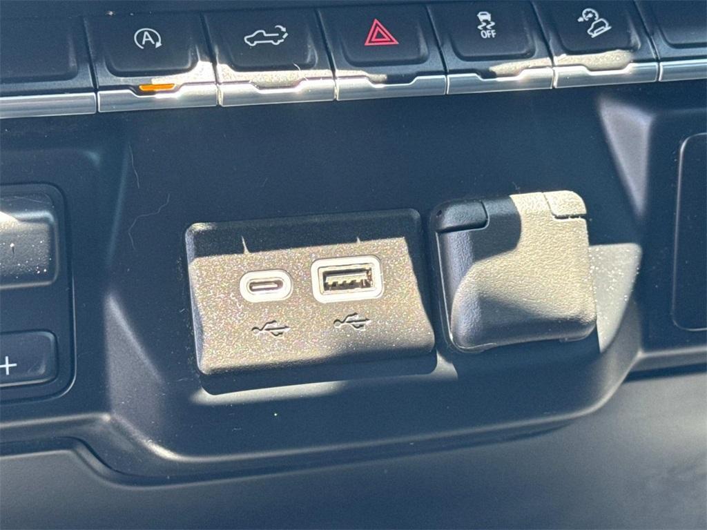 used 2019 Chevrolet Silverado 1500 car, priced at $35,000