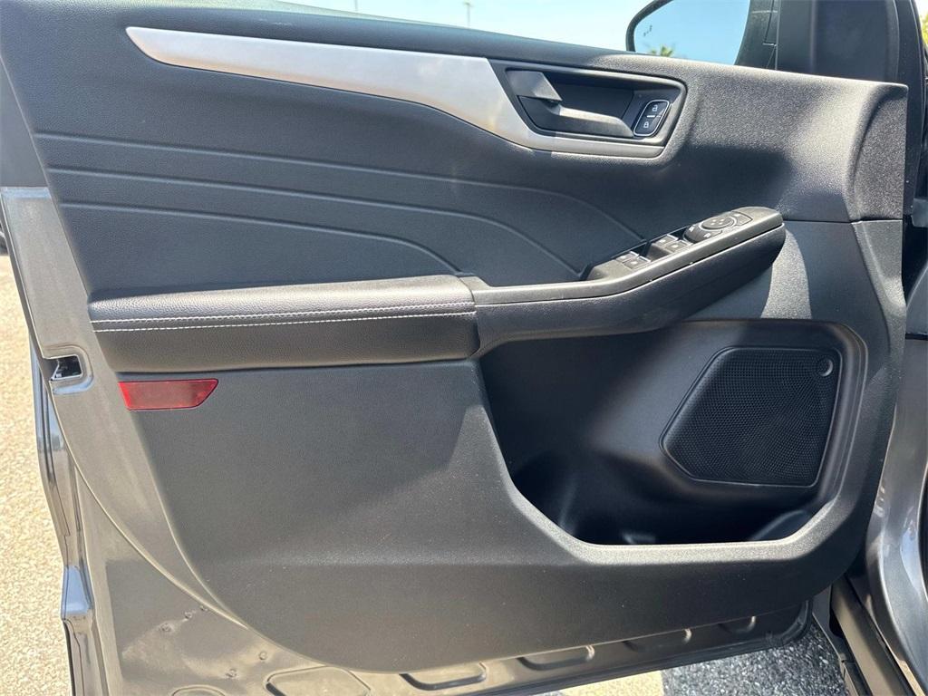 used 2022 Ford Escape car, priced at $21,200
